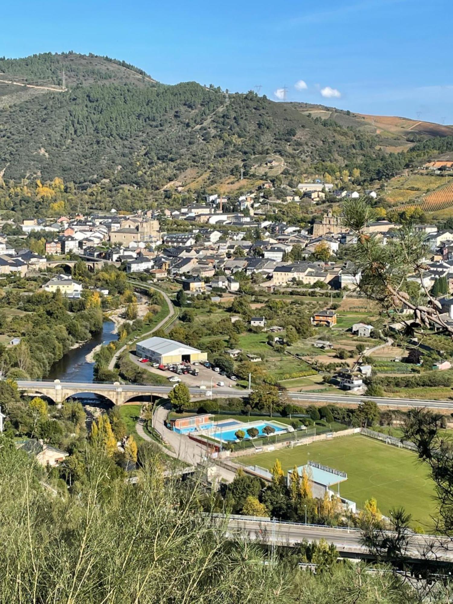 Boutique Finca Esencial Villafranca Del Bierzo Eksteriør billede